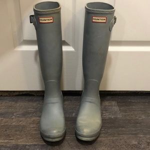 Hunter size 8 Tiffany blue boots